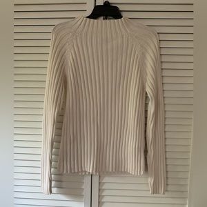 Ribbed mock turtleneck sweater